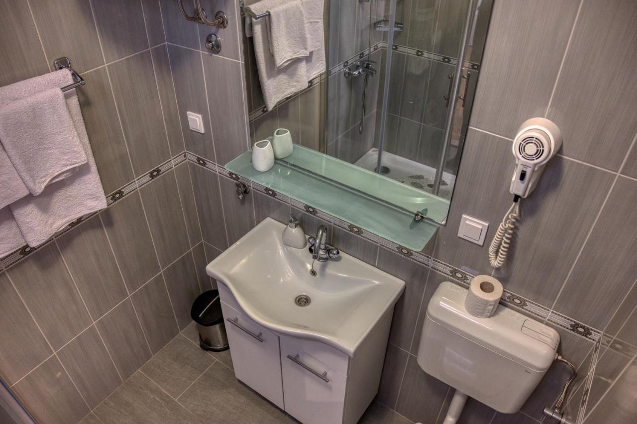 Guesthouse Victoria II Dubrovnik Eksteriør bilde